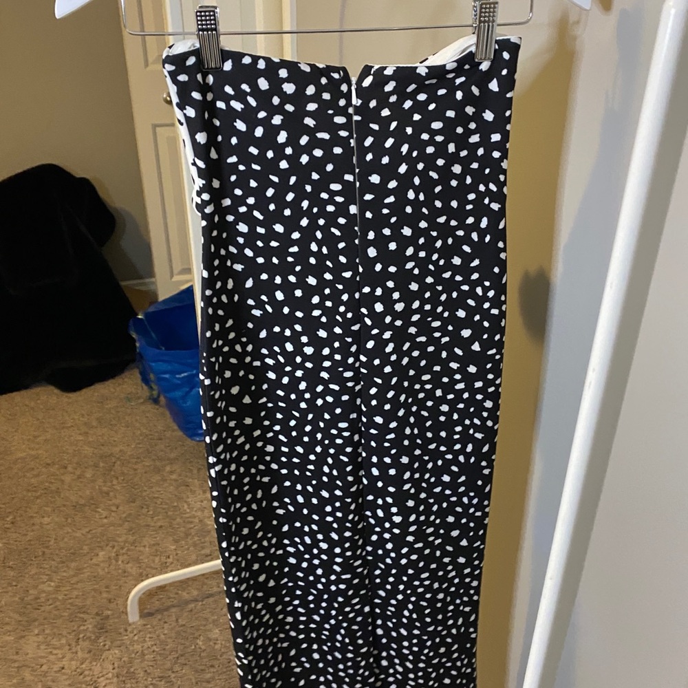 sleveless dress - Picture 3 of 3